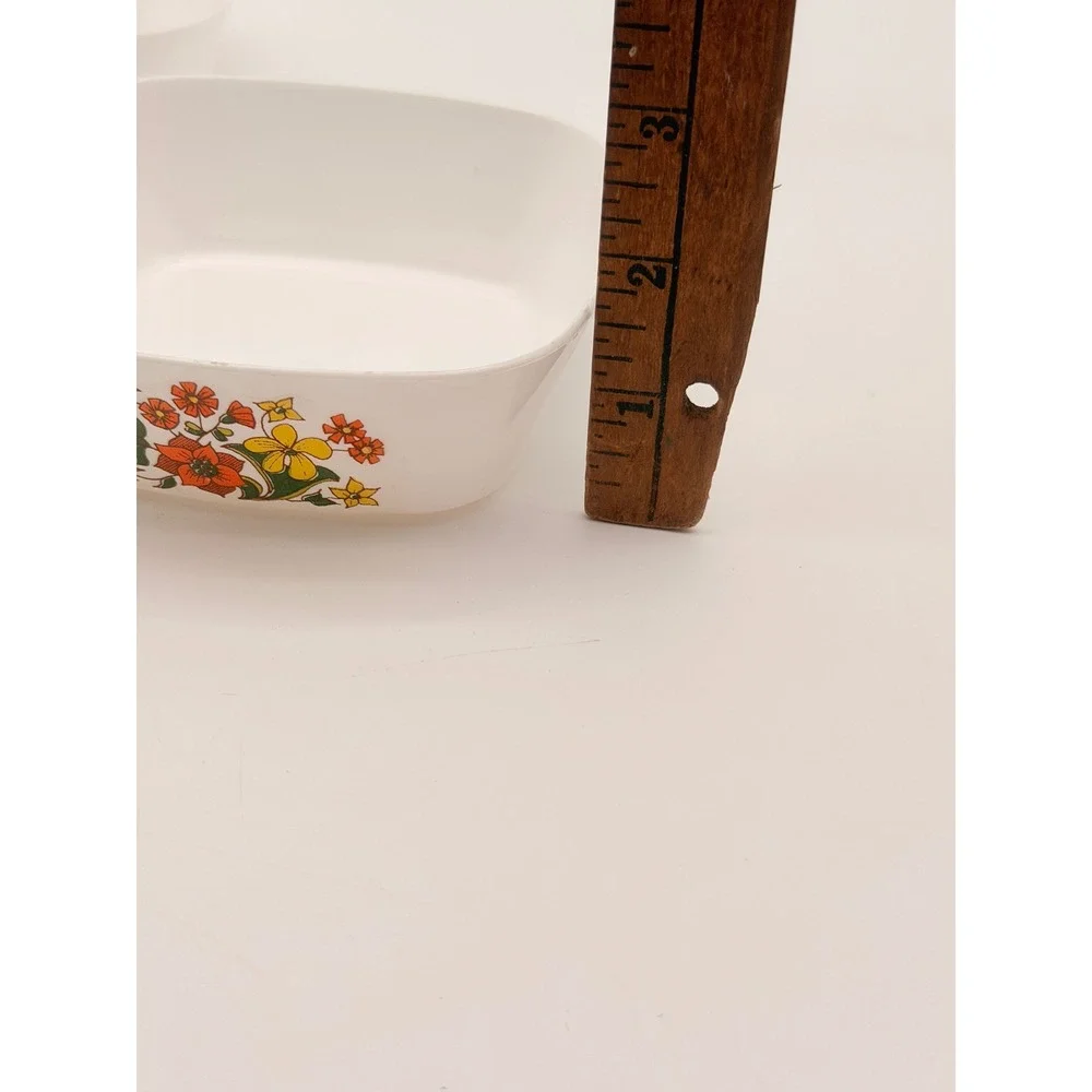 Dawn Garfield NJ Vintage Set of 4 Small Square White Floral Plastic Bowls 1970s